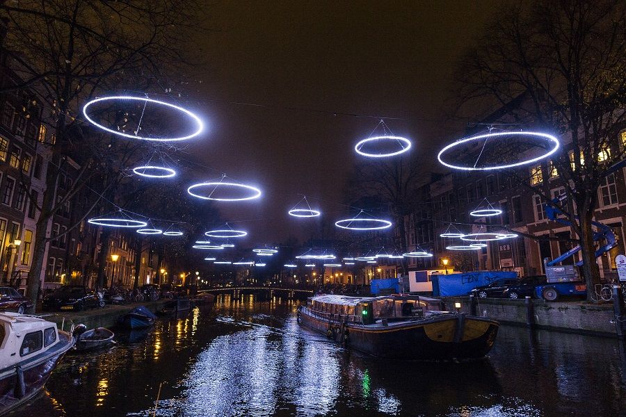 Read more about the article CHRISTMAS LIGHTS THE AMSTERDAM WAY!